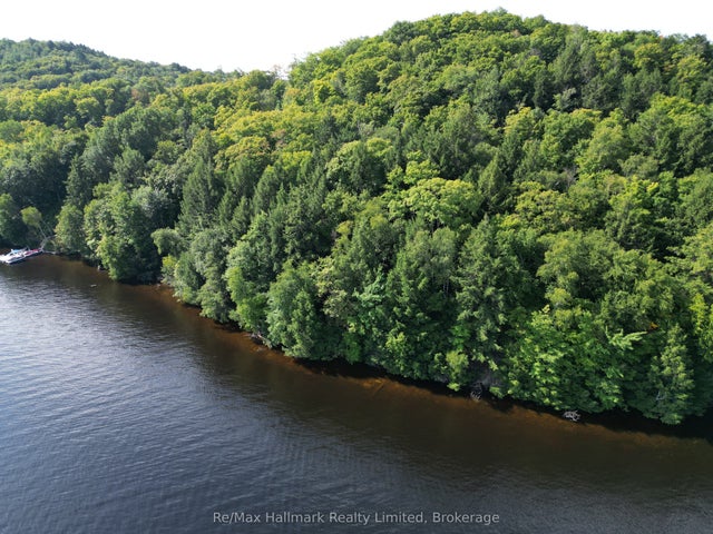 171 Town Line Road E, Huntsville