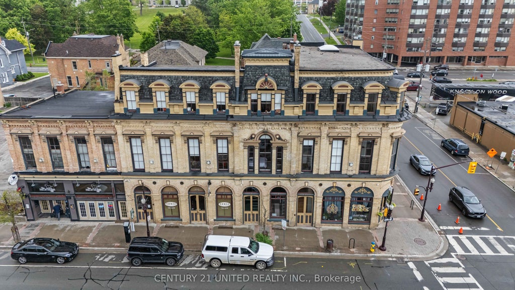 442 George Street N 306, Peterborough Central