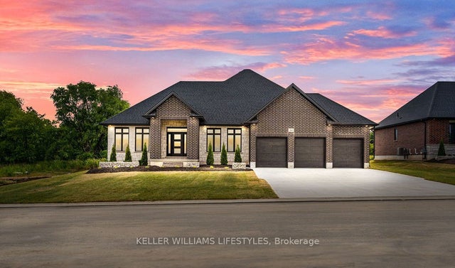 52 East Glen Drive, Lambton Shores