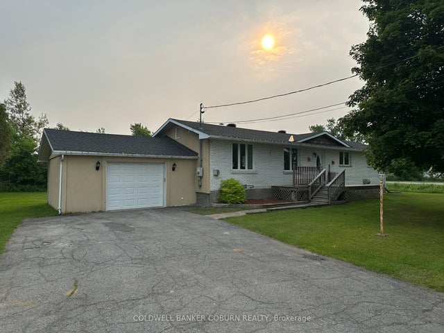 280 County 44 Road, North Grenville