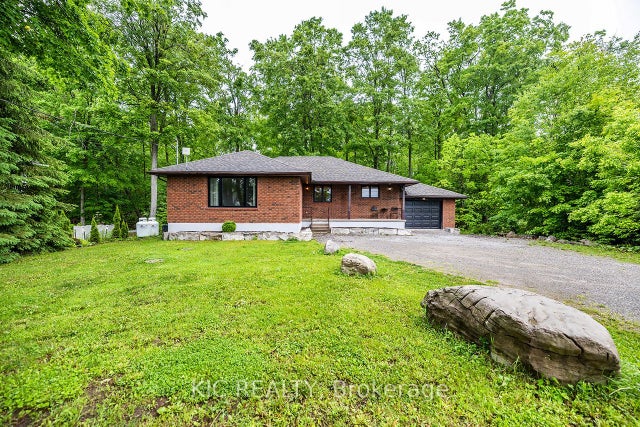 6 Sumcot Drive, Trent Lakes