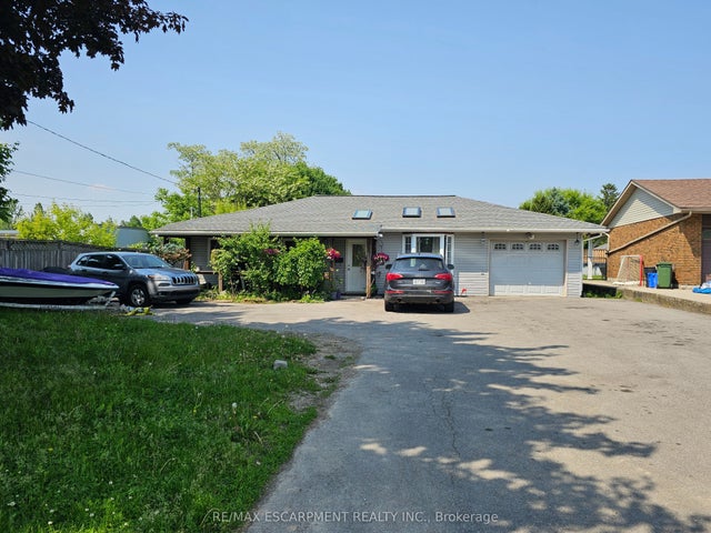 8506 Twenty Road, Hamilton