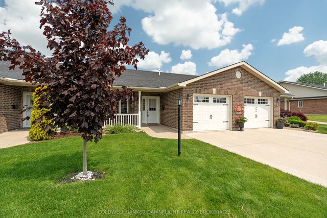 40 Devon Drive, South Huron