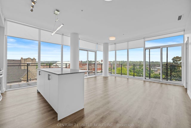 475 George Street N 610, Peterborough Central