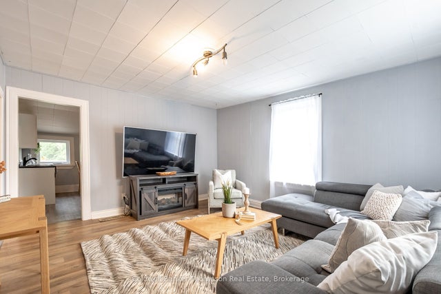 112 Ryerson Crescent, Burk's Falls