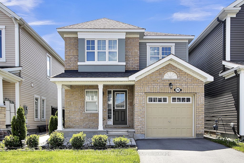 780 Logperch Circle, Barrhaven