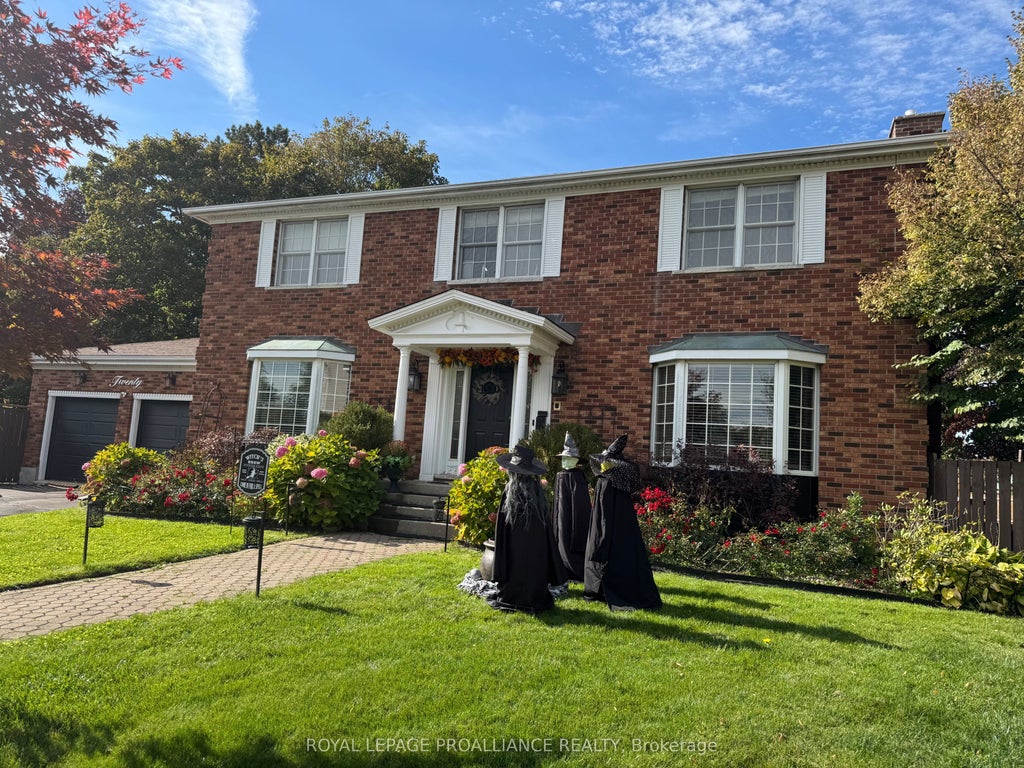 20 Hope Crescent, Belleville