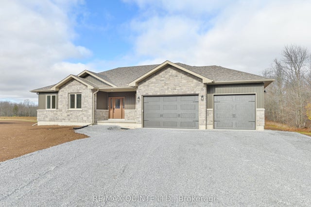 1400 Harold Road, Stirling-Rawdon