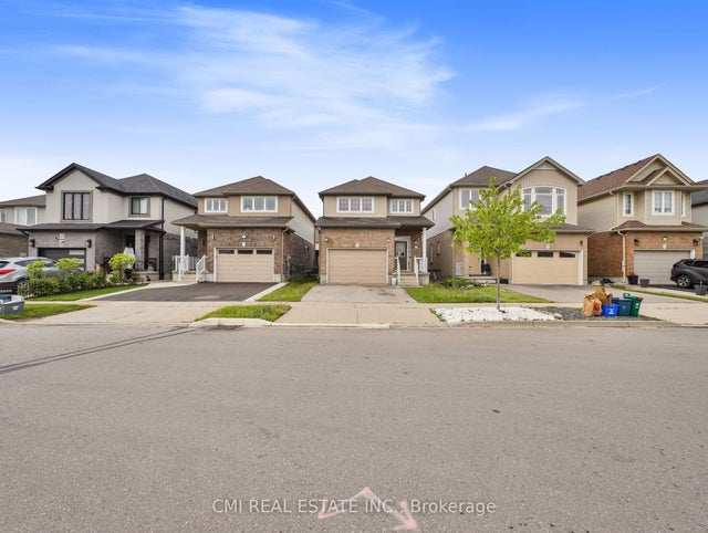 36 Sparrow Avenue, Cambridge