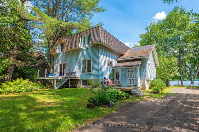 1015 Blackberry Lane, Minden Hills