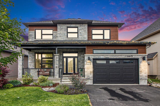 129 Lyon Street, Russell