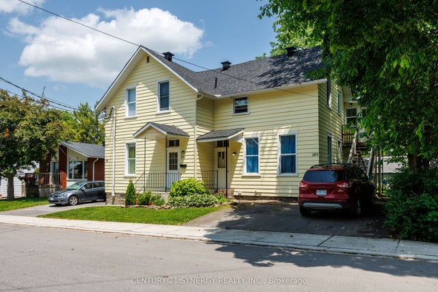 189-191-193 Moffatt Street, Carleton Place