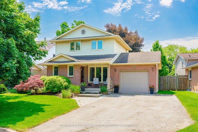4544 Ivy Gardens Crescent, Lincoln