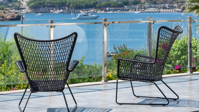 Tiklicik Bay, Gokcebel Mah, Sendogan Cad N/a Penthouse Suite, Out of Area