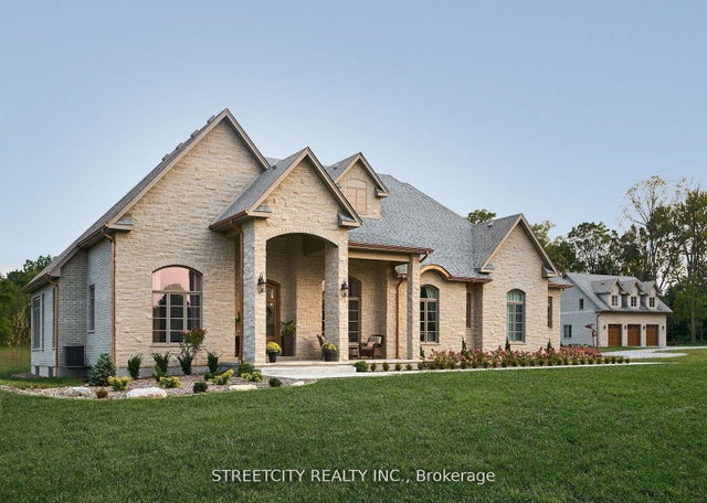 20724 Denfield Road, Middlesex Centre