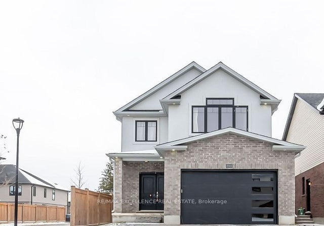 3023 Doyle Drive, London South