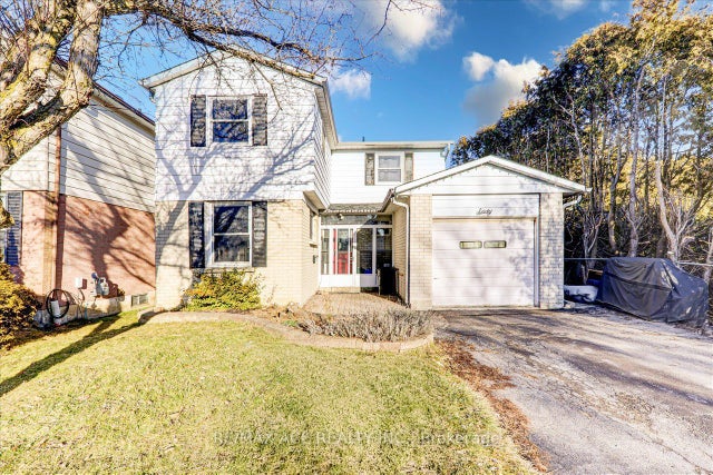 60 Pochon Avenue, Port Hope