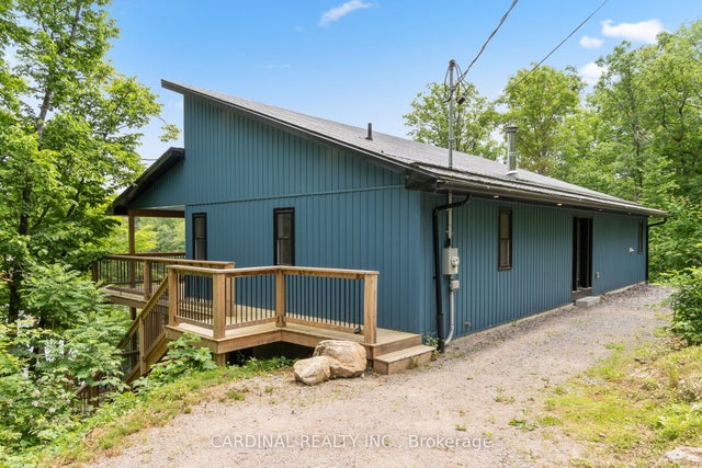 1028 Finch Lane, Frontenac