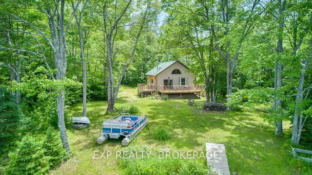 1305 Thunder Lane, Frontenac