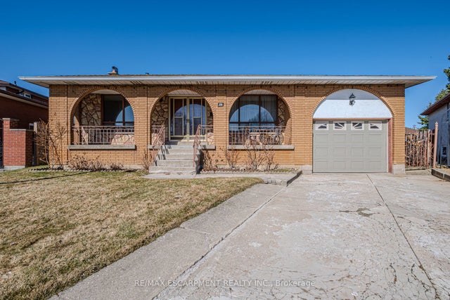 20 Harvard Place, Hamilton