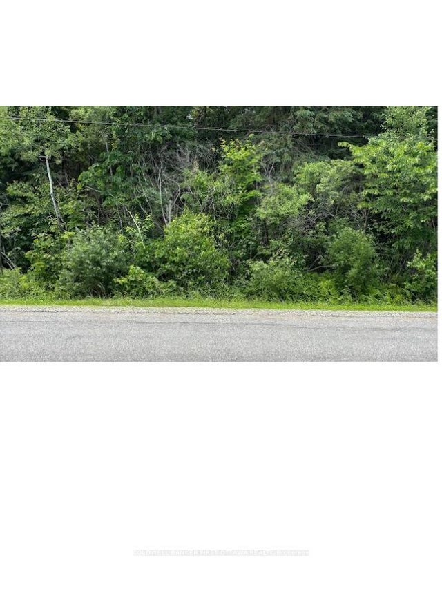 5500 Downey Road, Blossom Park - Airport and Area