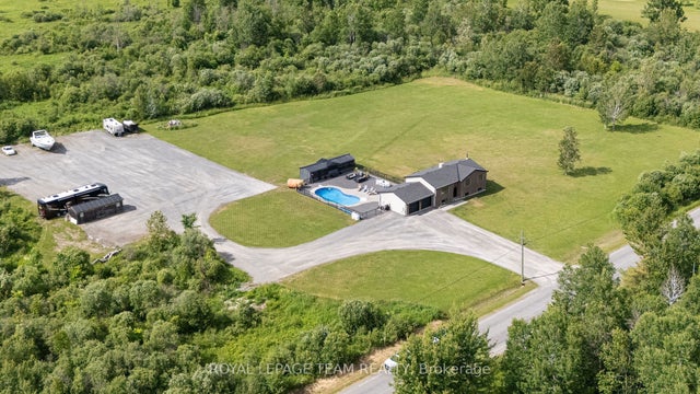 883 Craig Road, North Grenville