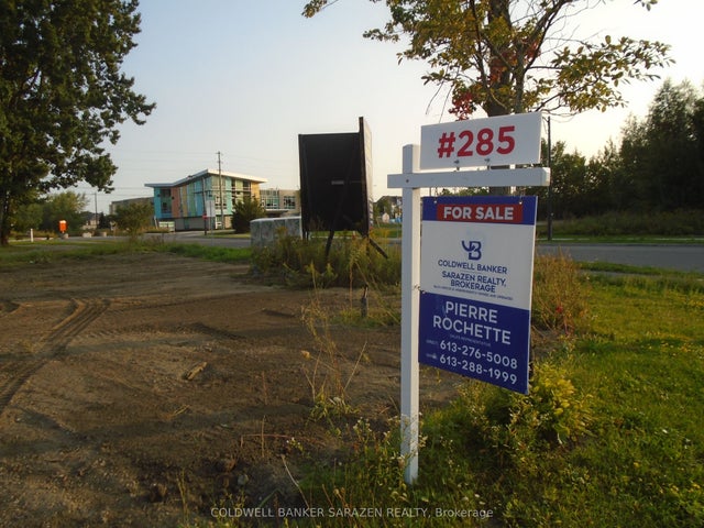 285 Enclave Walk Walk E, Orleans - Convent Glen and Area