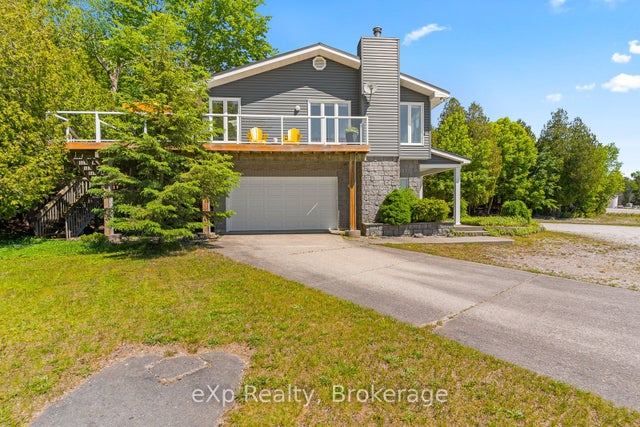 900 Berford Street, South Bruce Peninsula