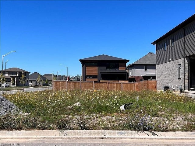 1 Damude Avenue, Thorold