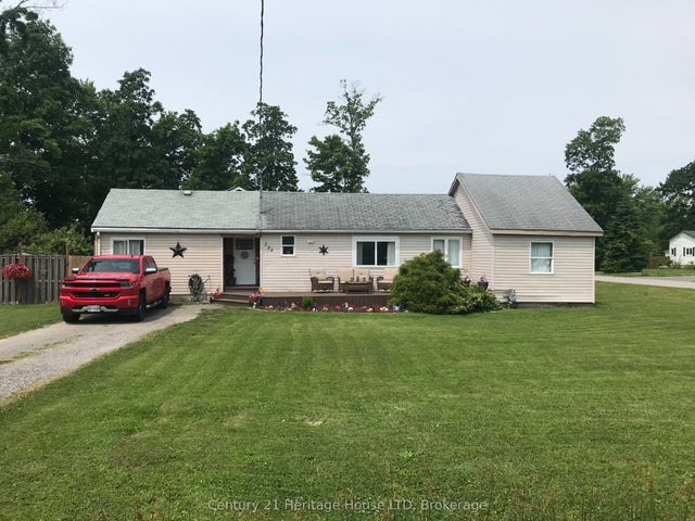 223 Bernard Avenue, Fort Erie