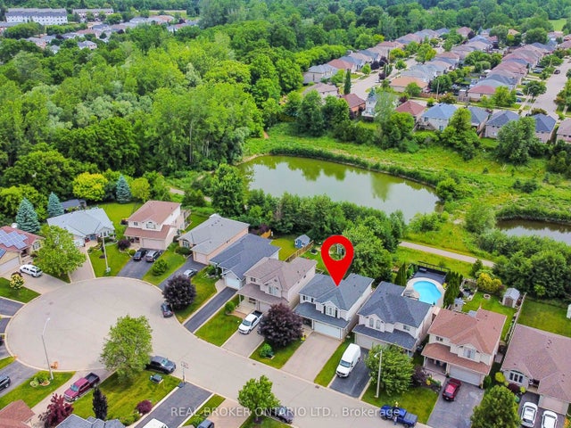 18 Bricker Court, Brantford