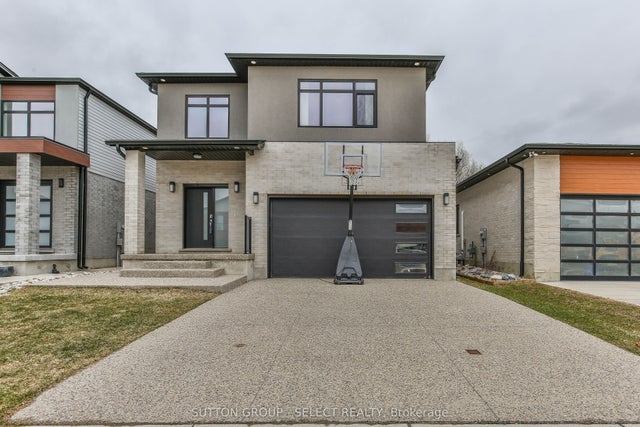 2199 Tokala Trail, London North