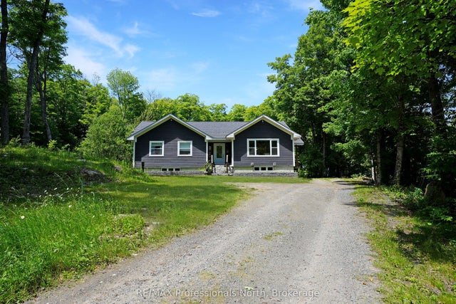 1979 Blairhampton Road, Minden Hills