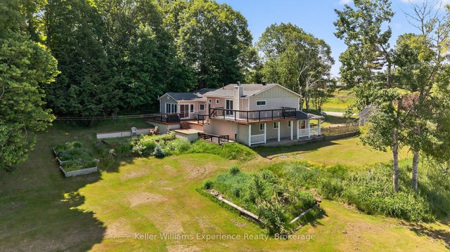 1236 Golden Beach Road, Bracebridge