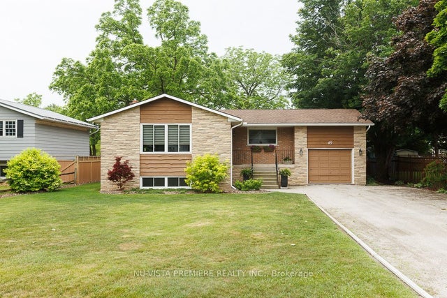 49 Main Street Street S, Bluewater
