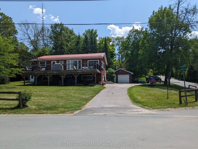 4 Lakeshore Road, Marmora and Lake