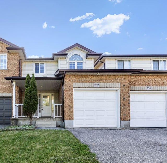 752 Paris Boulevard, Waterloo