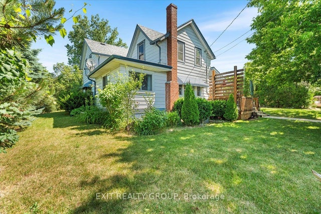358 Riverside Parkway, Quinte West
