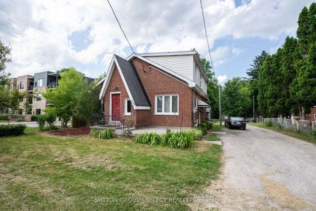 1100 Hamilton Road, London East