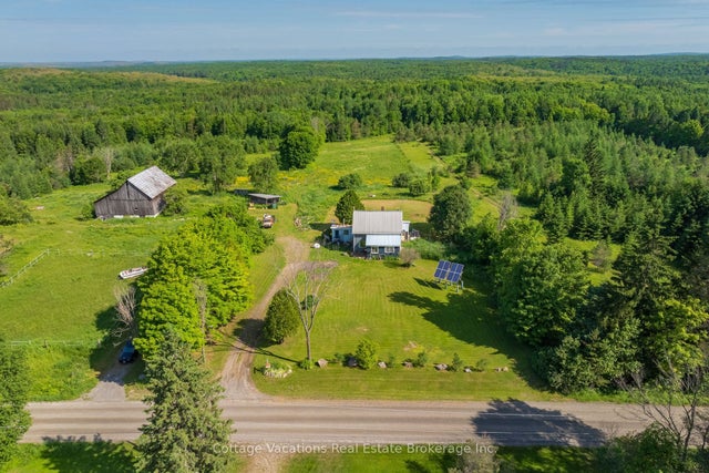 1678 Fern Glen Road W, Perry