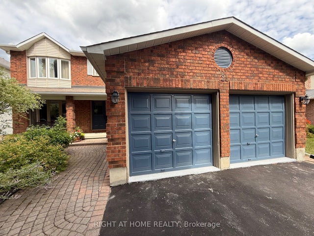 21 Hime Crescent, Hunt Club - South Keys and Area