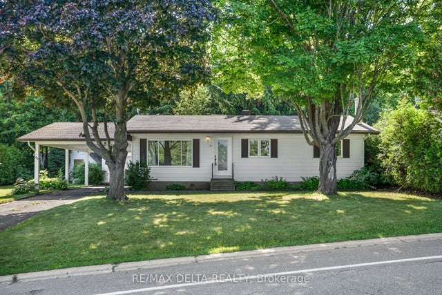 69 Home Avenue, Champlain