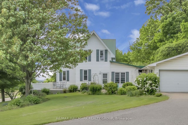 4240 Carp Road, Carp - Huntley Ward