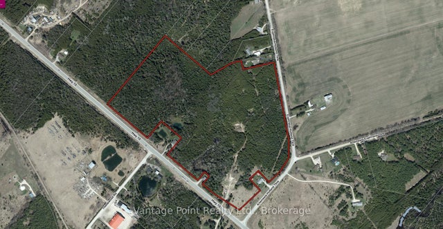 775381 10 Highway N, Chatsworth