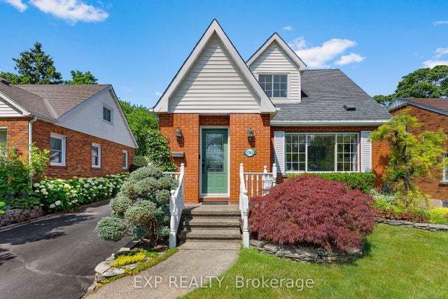 5743 Lowell Avenue, Niagara Falls