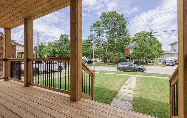 631 Lawrence Street, Cambridge