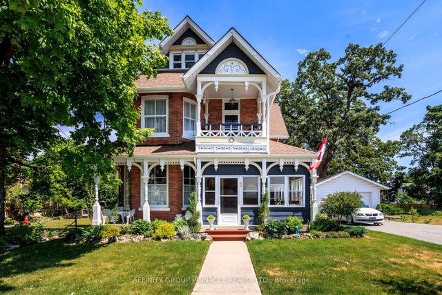 42 Oak Street, Kawartha Lakes