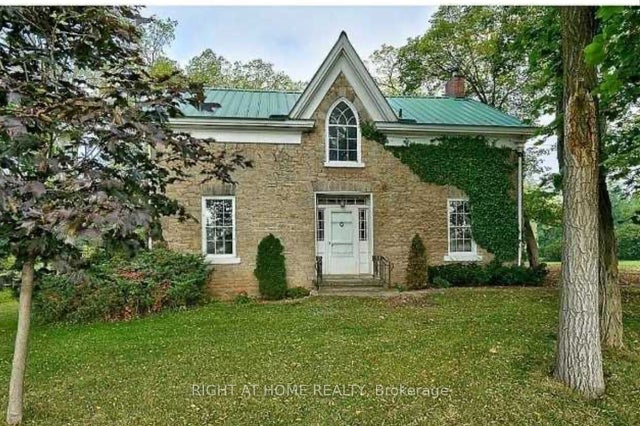 545 Dundas Street E, Hamilton