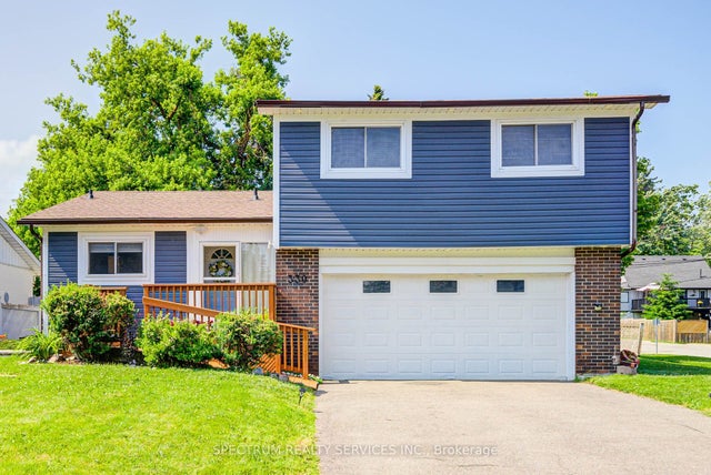 330 Centre Street, Shelburne