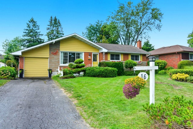 16 Glendale Drive, Welland